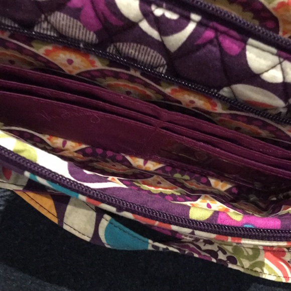 Vera Bradley purse - Picture 2 of 4